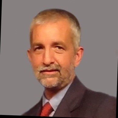Enrique Cayama